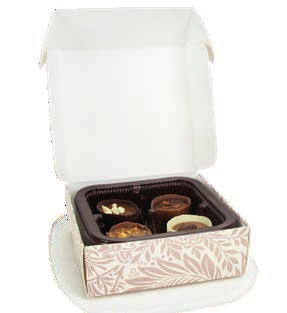 choklad-pralinask-vit-box.png